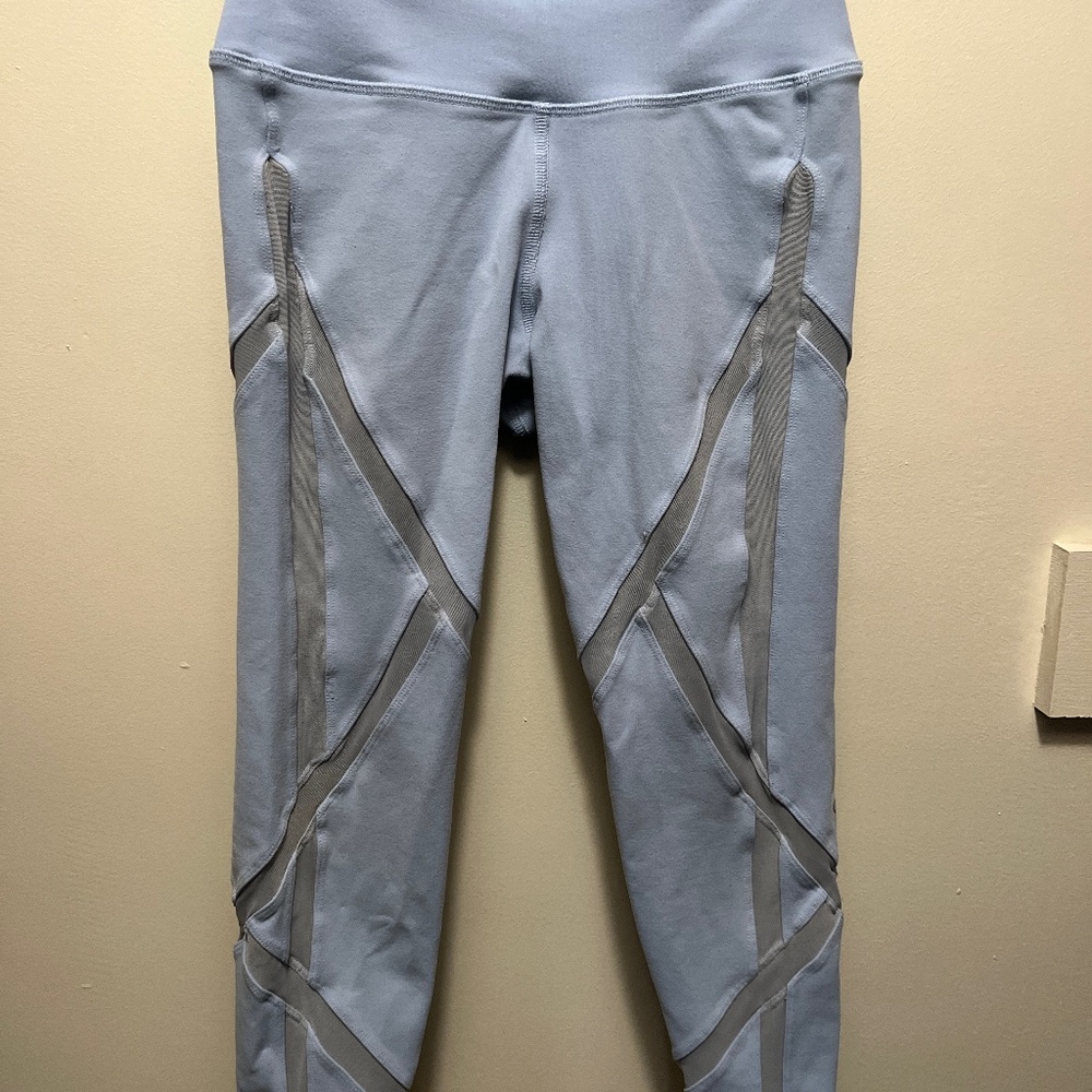 Alo baby blue mesh cropped leggings
